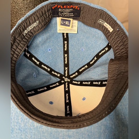 Hurley hat Flex Fit L-XL - Picture 5 of 5